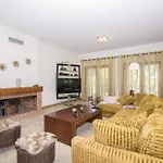 Villa Valentina By Algarve Holidays Almancil