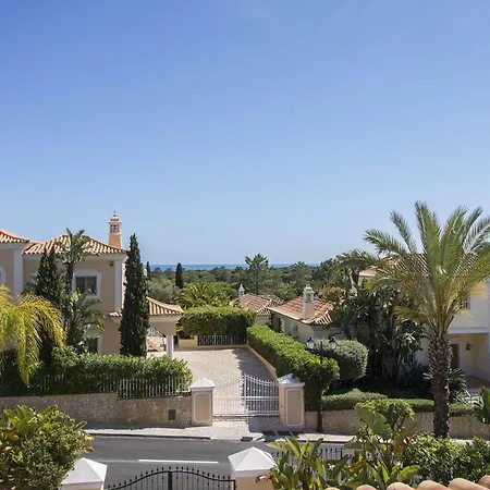 فيلة Valentina *